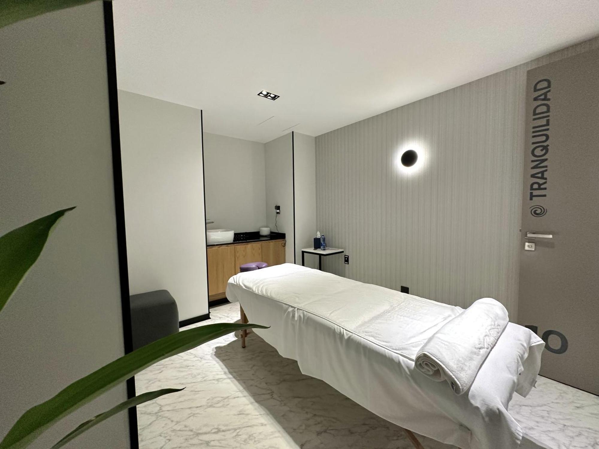 St Isidro Suites Corporate Housing Spa & Wellness Center 멕시코 시 외부 사진